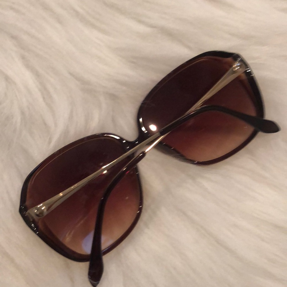 Sunglasses - Picture 2 of 4